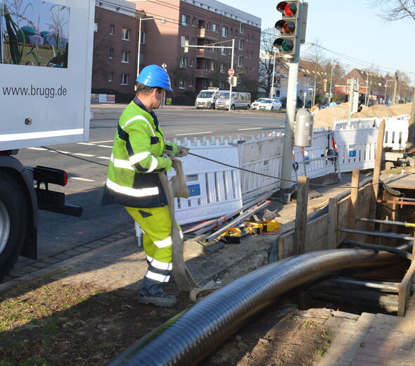 FLEXWELL Fernheizkabel (FHK) ist ein doppelwandiges, flexibles Stahlmantelrohrsystem. 